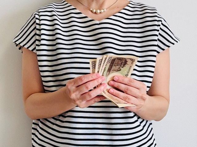 主婦の借金問題の実態